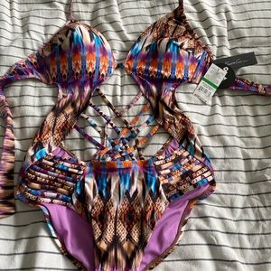 Kenneth Cole Monokini Large